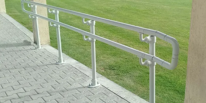 Safety Railing and Modular Guardrail made from Slip-on Railing Fittings ...